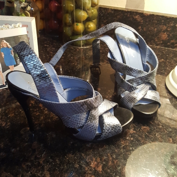 BCBG's - Picture 3 of 4